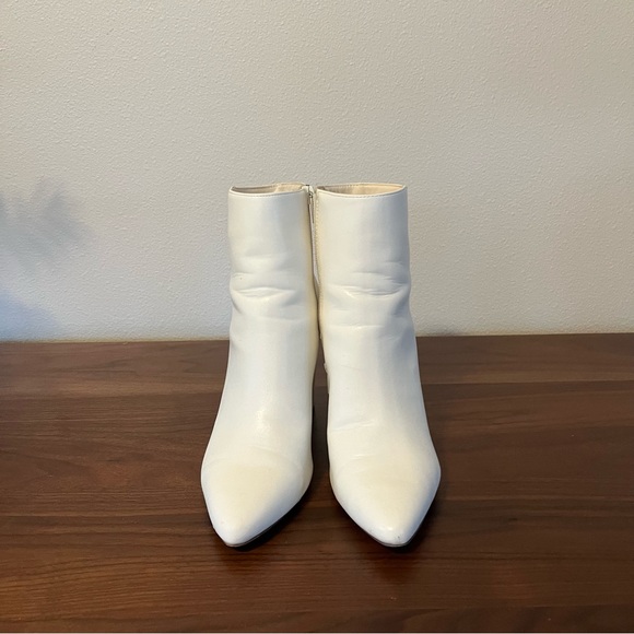Steven by Steven Madden White Heeled Booties Size 7.5 - Picture 2 of 7